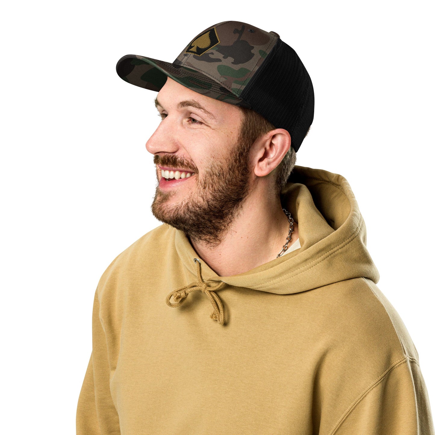 Camouflage trucker hat-4